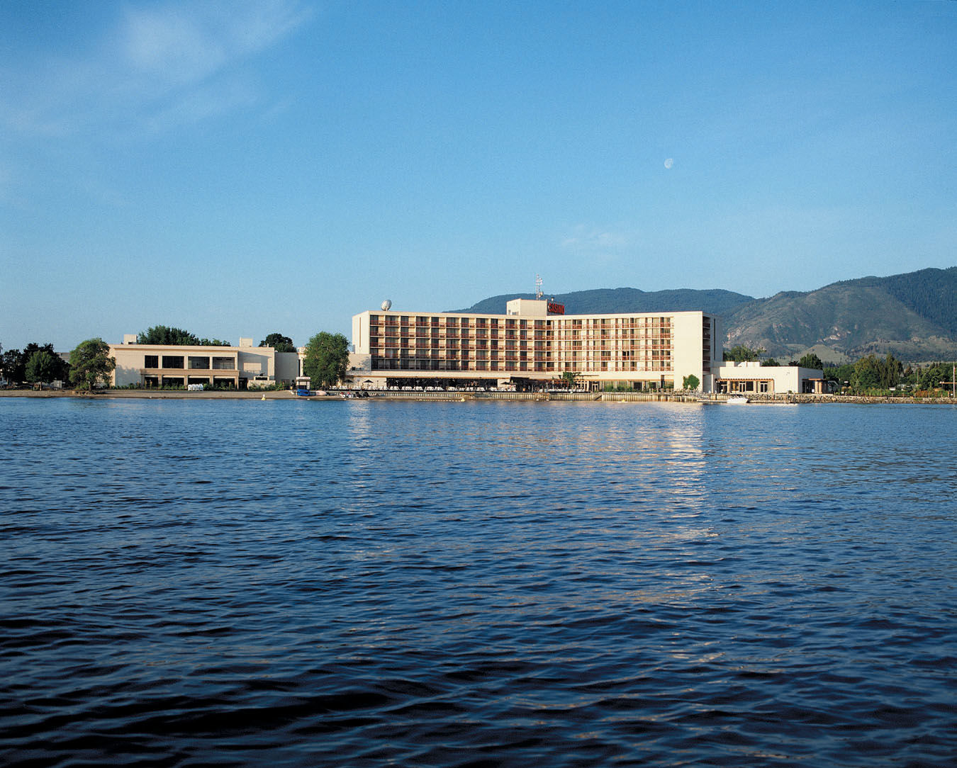 Lakeside 4* Penticton