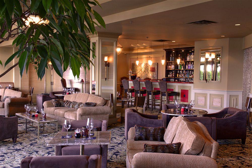 Lakeside 4*